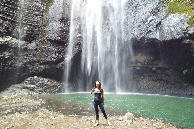 1 Day Bromo Private Day Tour with Madakaripura Waterfall - Madakaripura Waterfall, a wet and unusual first stop