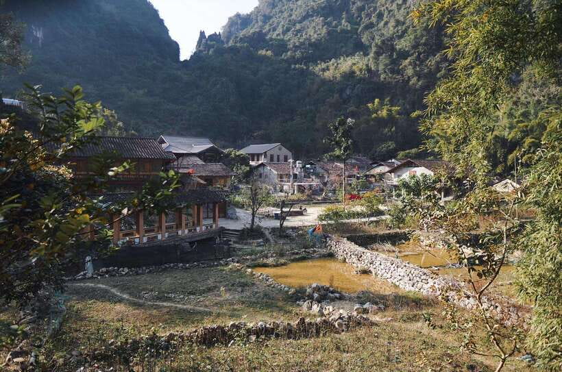 2-Night 1-Day Explore Ban Gioc Waterfall - Nguom Ngao Cave - Nguom Ngao Cave and its stone formations