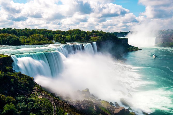 3-Day Best of Niagara Falls and Washington D.C. Tour from NYC - One bus, five destinations, and very little wasted time