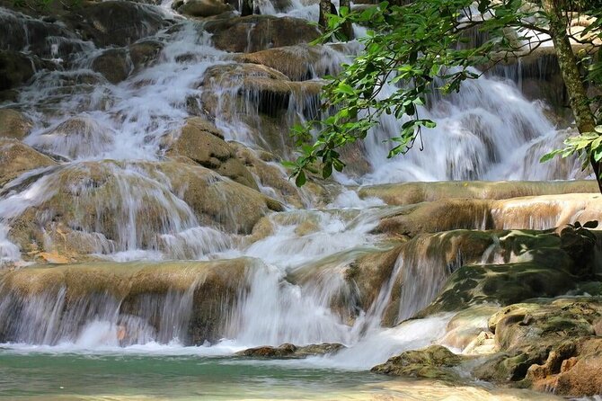 Action Pack Combo: Blue hole, river tubing and Dunn's River Falls - Is $141.90 good value?