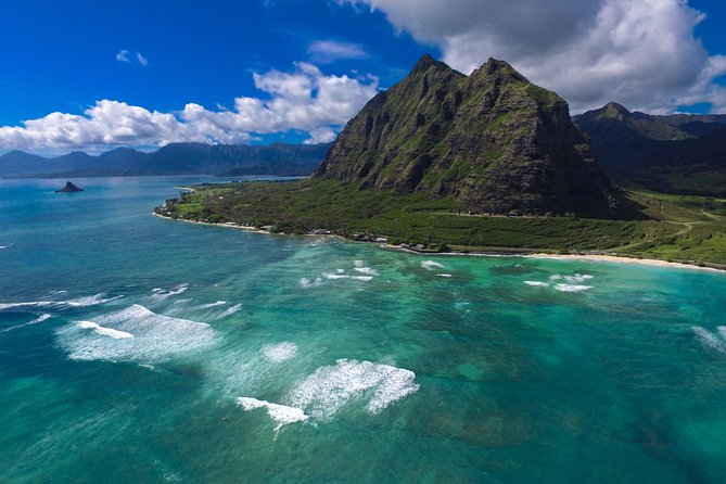 All Inclusive Ultimate Circle Island Tour, Waimea Falls & Lunch - A quiet half hour at Byodo-In Temple