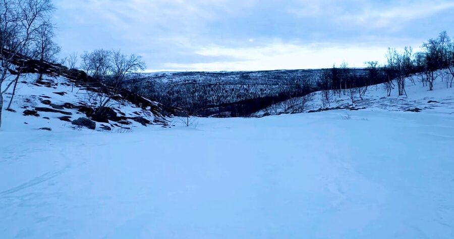 Alta: Igloo Ice Hotel and Hiking to the Frozen Waterfall. - What the $282 price includes