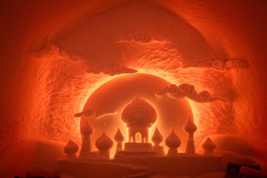 Alta: Igloo Ice Hotel and Hiking to the Frozen Waterfall. - A five-hour outing from Alta