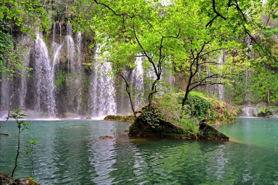 Antalya: Duden Waterfall Relax Boat Trip with Lunch - Lunch, drinks, and the onboard mood