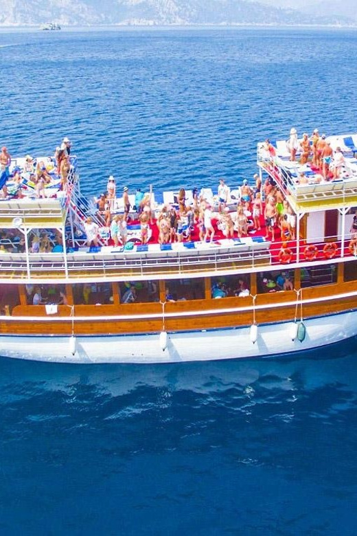 Antalya: Guided City Tour with Waterfalls Tickets and Lunch - Guide language and the quality of explanation