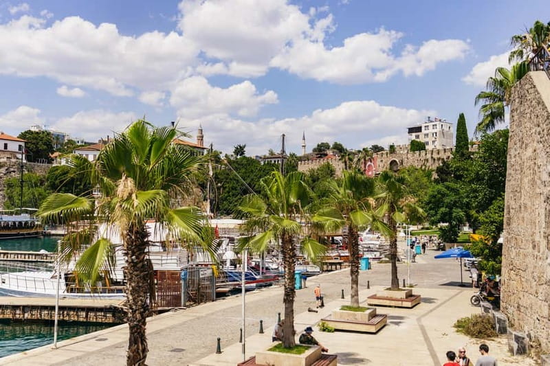 Antalya: Old Town with Aquarium or Cable Car & Waterfalls - Lunch near Konyaaltı
