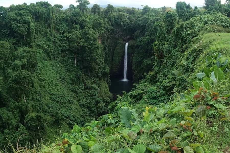 Apia: Full-Day Upolu Island Tour with Waterfalls and Beaches - Fagaoneone shows the coast beyond the trench