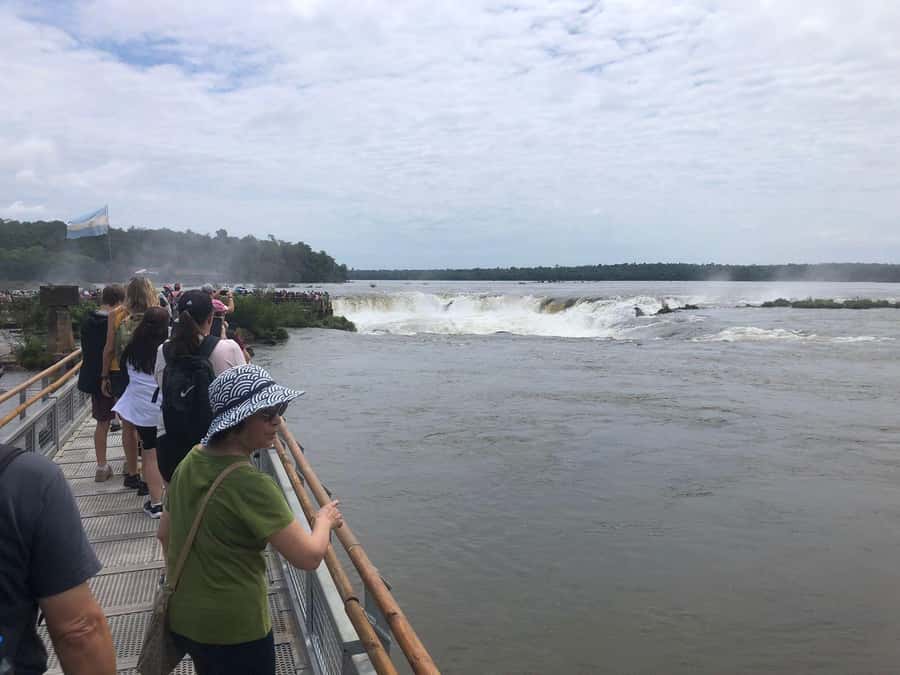 Argentinian Falls Tour + Optional Boat Ride (Private) - Why the Argentine side deserves a full day