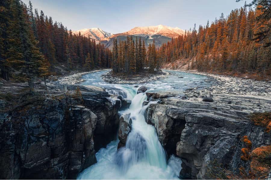 Athabasca Falls/Abraham,Sunwapta Falls, Icefield, Peyto Lake - How the $107 price compares in practical terms