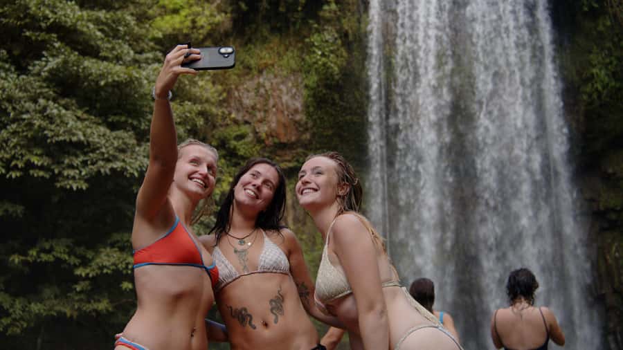 Atherton Tablelands: Lakes, Waterfalls, Rainforest Day Tour - Lunch, snacks, and a surprisingly useful practical perk