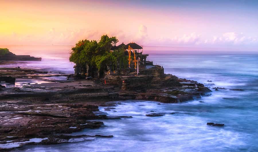 Bali: Full-Day Tour of Nungnung Waterfall, Tanah Lot Tample - Lunch in Badung breaks up the driving