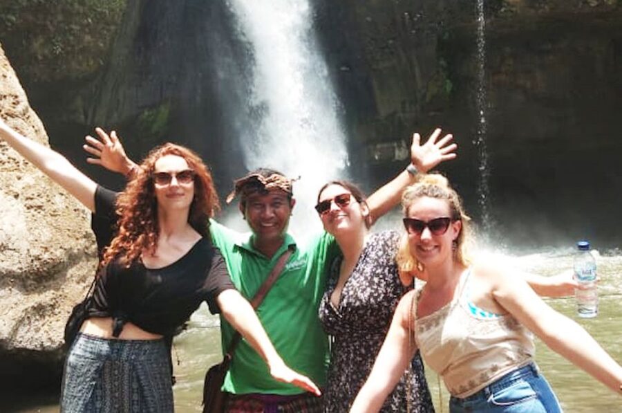 Bali: Gitgit and Alingaling Waterfalls Small Group Tour - Practical ways to make the day easier