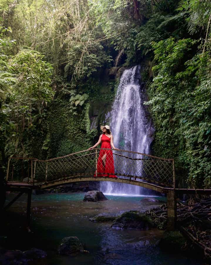 Bali: Kintamani Cafe, Waterfall, Temple and Cretya Ubud Tour - Kintamani before the crowds