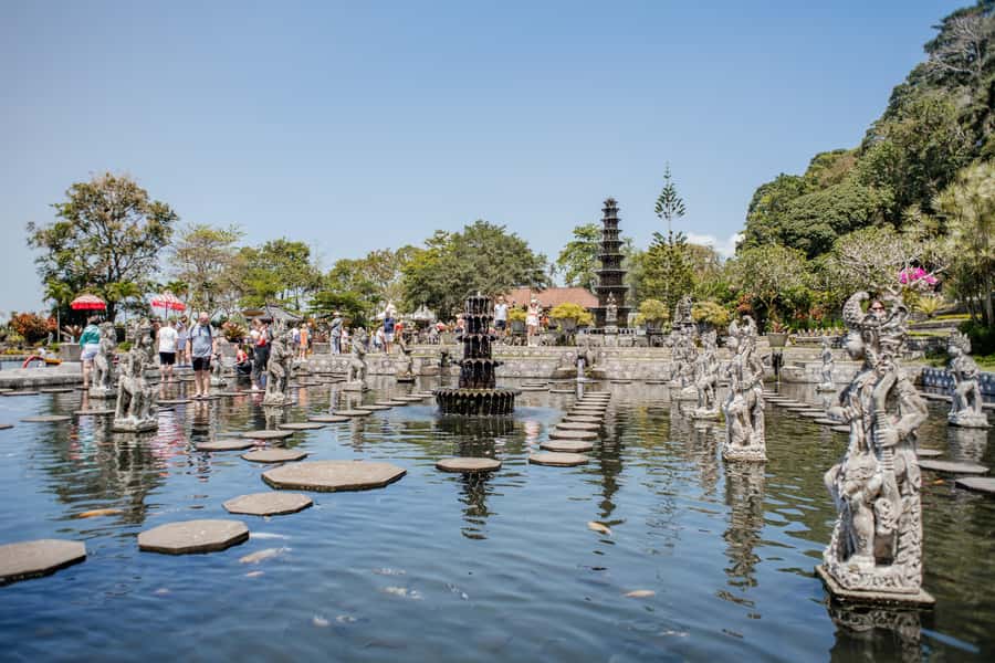 Bali: Lempuyang Quick Access, Waterfall, Water Palace & More - Tirta Gangga offers a calmer final stop