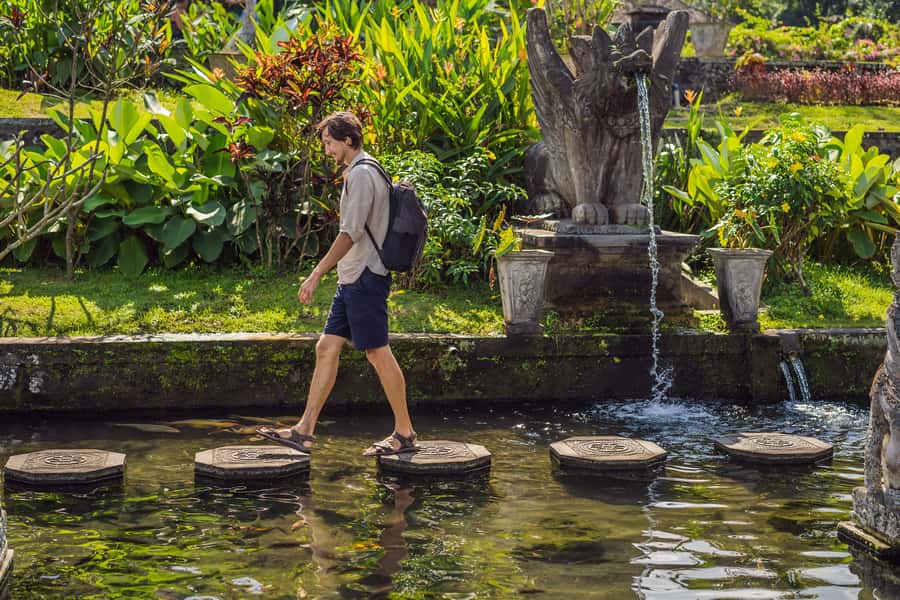 Bali: Lempuyang Quick Access, Waterfall, Water Palace & More - Who should book this tour?