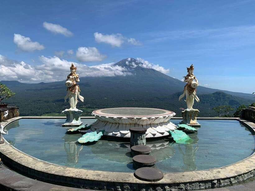 Bali: Lempuyang Temple, Tirta Gangga, and Temesi Waterfall … - Temesi Waterfall and the final swim