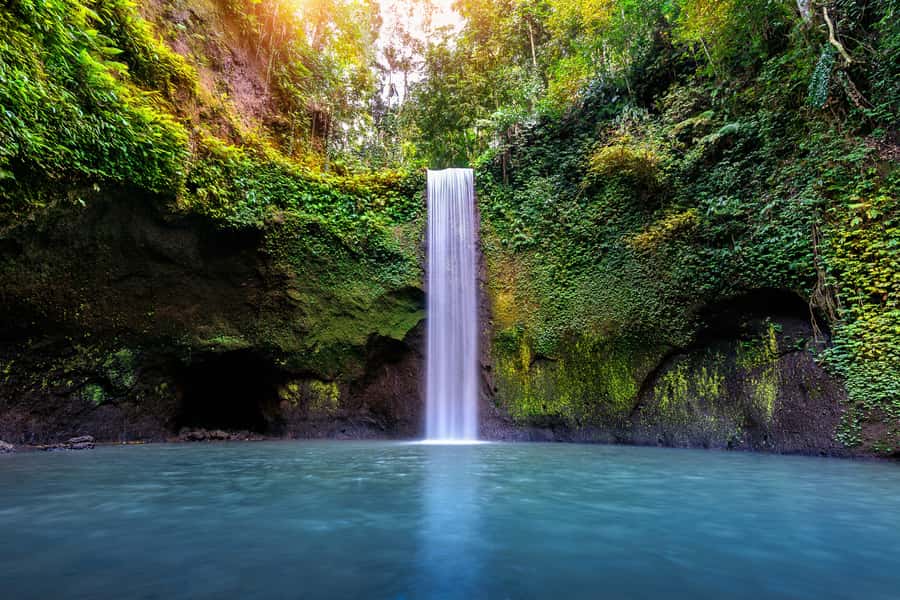 Bali: Mount Batur Sunrise Hike and Hidden Waterfall - Mt. Batur Lounge and the shower question