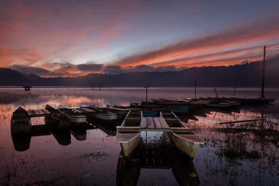 Bali: Munduk Waterfalls Trek, Twin Lakes and Temple Tour - How much walking and effort should you expect?