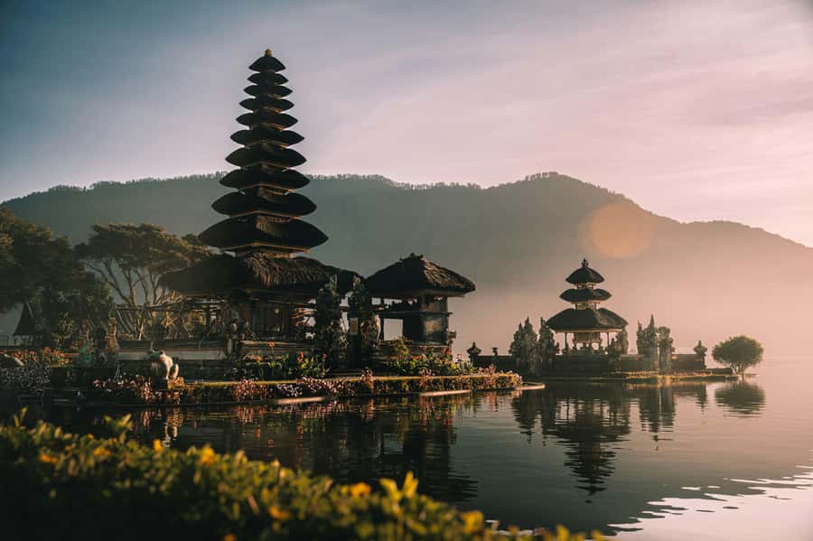 Bali Northern Trip : Majestic Waterfall Tour - Ulun Danu Bratan brings culture before the waterfalls