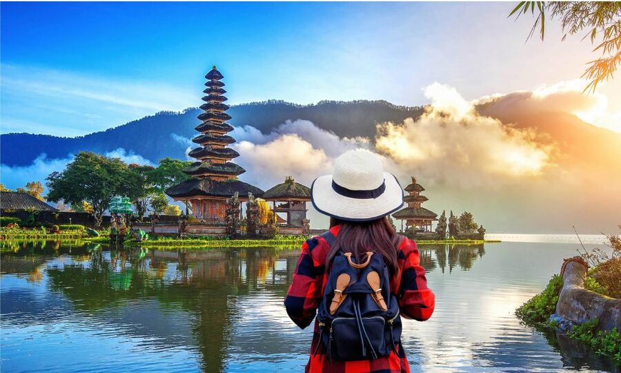 Bali: Secret Garden, Ulun Danu Temple and Waterfall Tour - Lunch is simple, flexible, and extra