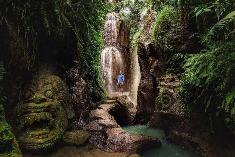 Bali: Taman Beji Griya Waterfall Purification Ritual - The guide, driver, and language support