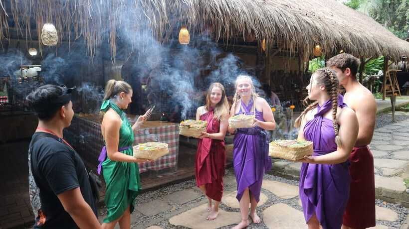 Bali: Taman Beji Griya Waterfall Purification Ritual - What the $49 price really covers