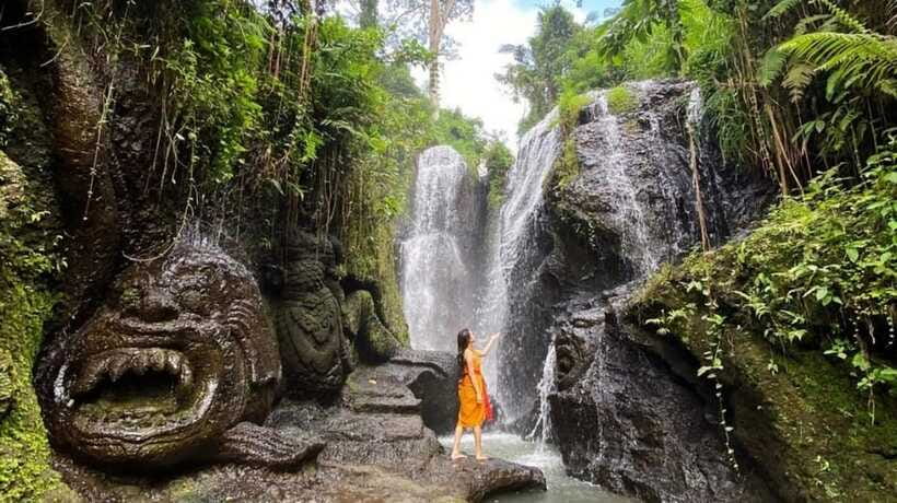 Bali: Taman Beji Griya Waterfall Purification Ritual - Physical demands and who should skip it