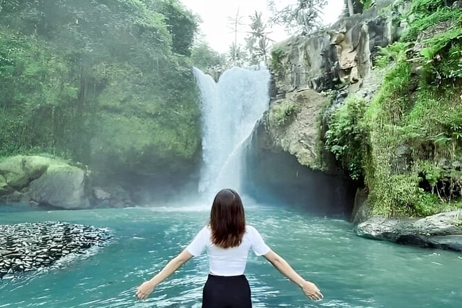 Bali Tour : Tegenungan - Tukad Cepung - Kanto Lampo - Tibumana Waterfall - Private transport makes a long day easier