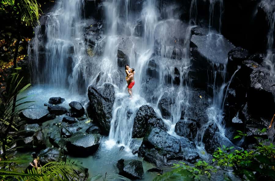 Bali/Ubud: Kanto Lampo Waterfall, Monkey Forest & Swing Tour - Three very different Bali stops in seven hours
