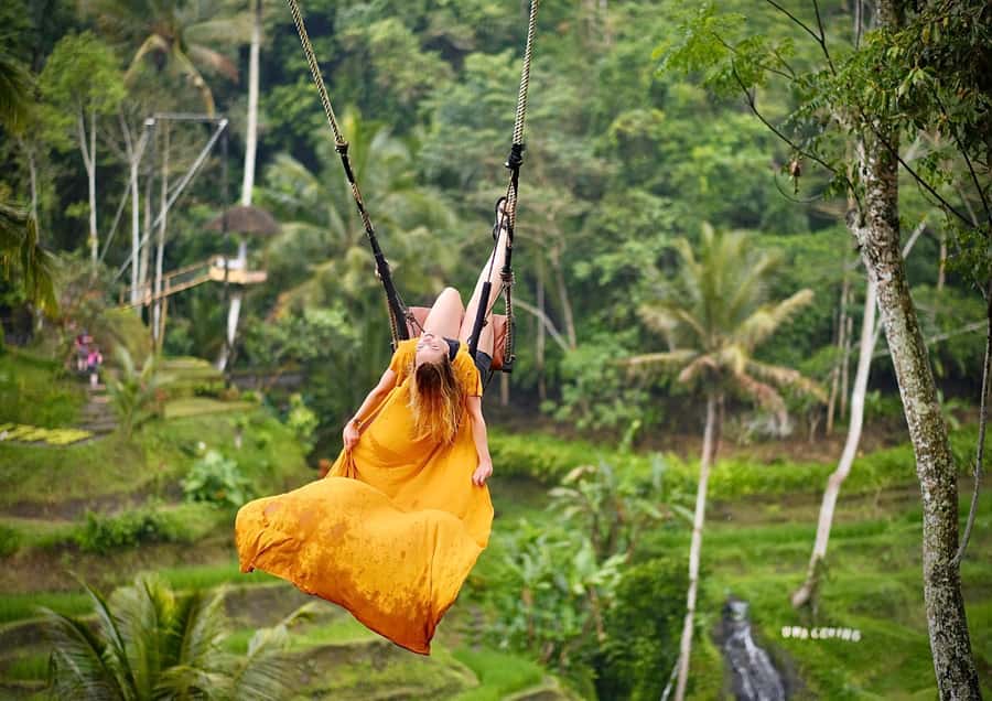 Bali/Ubud: Kanto Lampo Waterfall, Monkey Forest & Swing Tour - Starting in Ubud keeps the day manageable
