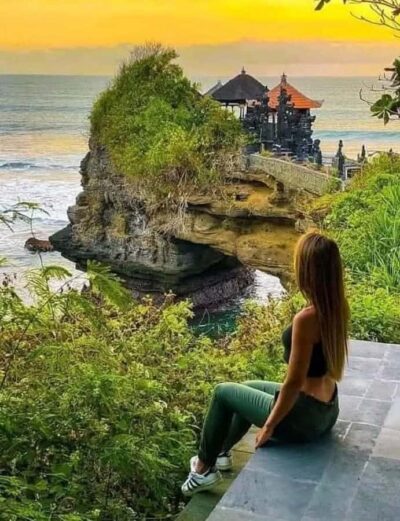 Waterfalls, Temples, and Rice Terraces Scenic Tour