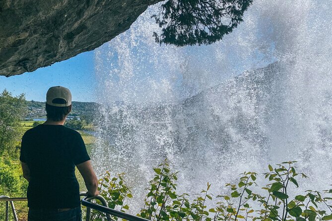 Bergen in a day, Guided tour: Old Town, Waterfalls & Waffles - Fossen Bratte: your first look at Norwegian water