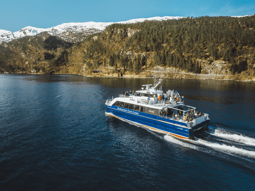Bergen: Mostraumen Fjord & Waterfall Cruise - Waterfalls, snow, and changing seasons