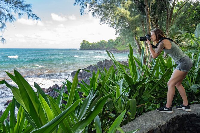 Big Island Waterfalls Tour with Swimming and Botanical Garden - Saddle Road turns the return trip into scenery