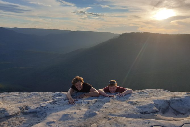 Blue Mountains Small Group Tour with Waterfall Walk & Fresh Lunch - Echo Point and the Three Sisters