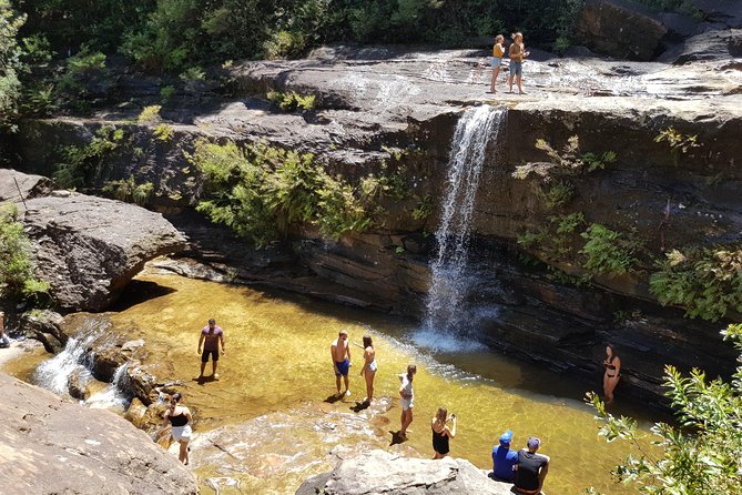 Blue Mountains Small Group Tour with Waterfall Walk & Fresh Lunch - Guides, stories, and the ride back