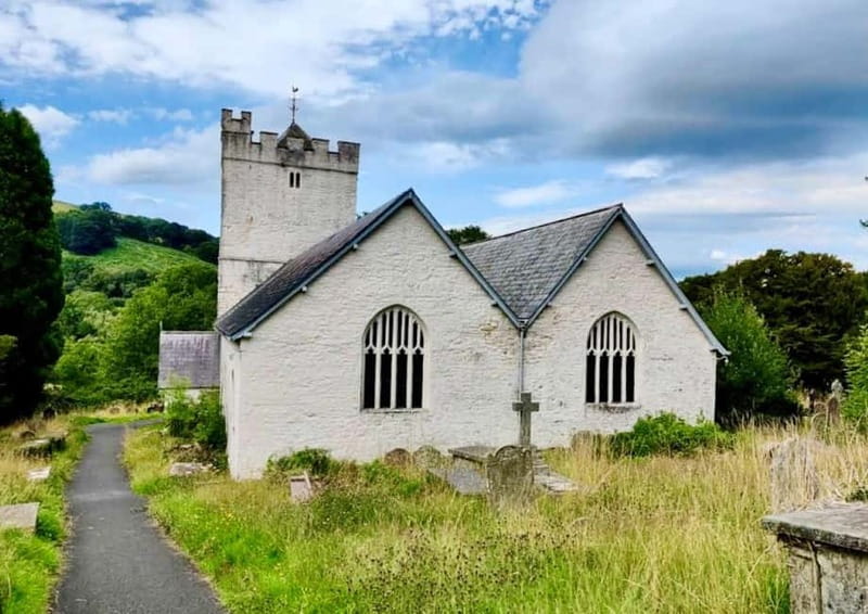 Cardiff: Waterfalls, Mountains & Castles Day Tour - Why this day trip works so well from Cardiff