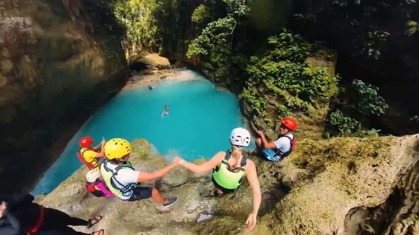 Cebu: Kawasan Falls Canyoneering Tour with Ziplining & Lunch - Kawasan Falls delivers the grand finish