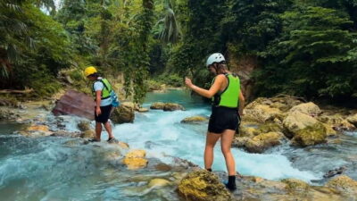 Kawasan Falls Canyoneering Tour with Ziplining & Lunch