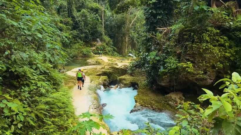Cebu: Kawasan Falls Canyoneering Tour with Ziplining & Lunch - Who should book this canyoning day?