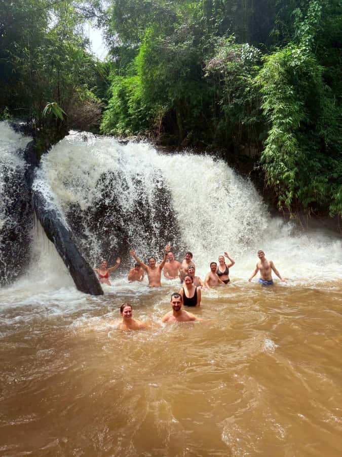 Chiang Mai: 2-Days Jungle Trek, Waterfalls and Karen Village - 7:00 AM pick-up and the local market stop