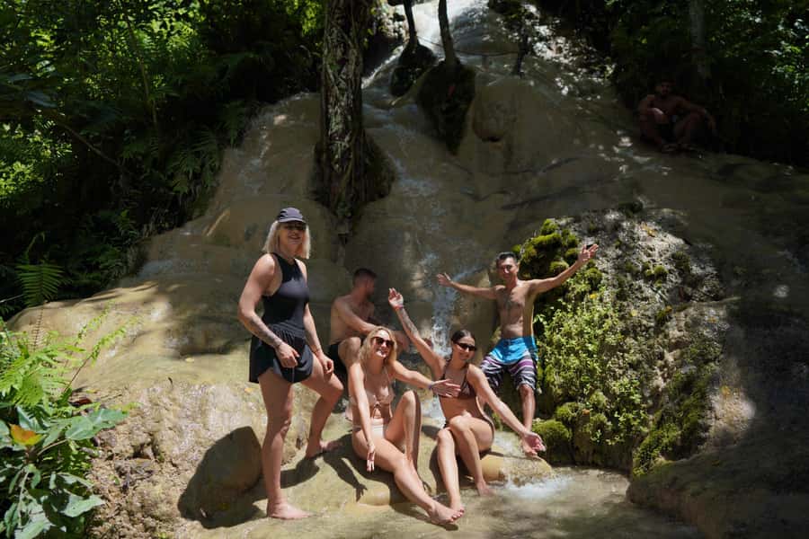 Chiang Mai: Bua Thong Sticky Waterfall & Huge Cave & Buffet - Key points to know before you book