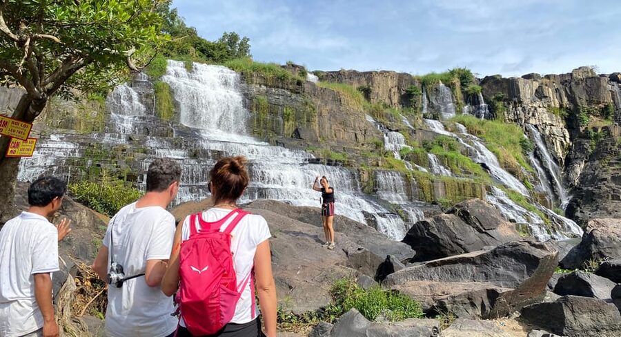 Dalat: 3 Waterfalls Day Tour — Datanla, Pongour & Elephant - Linh An Pagoda and the giant Lady Buddha