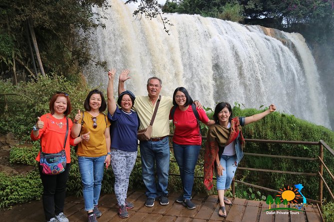 Dalat Countryside Private Tour and Waterfall - Me Linh Coffee Garden explains Da Lat’s famous drink