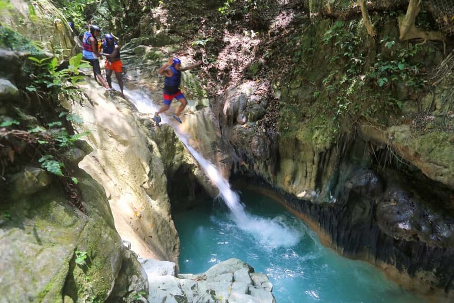 Damajagua: Waterfalls with Lunch Buffet - Sliding and swimming through the limestone pools
