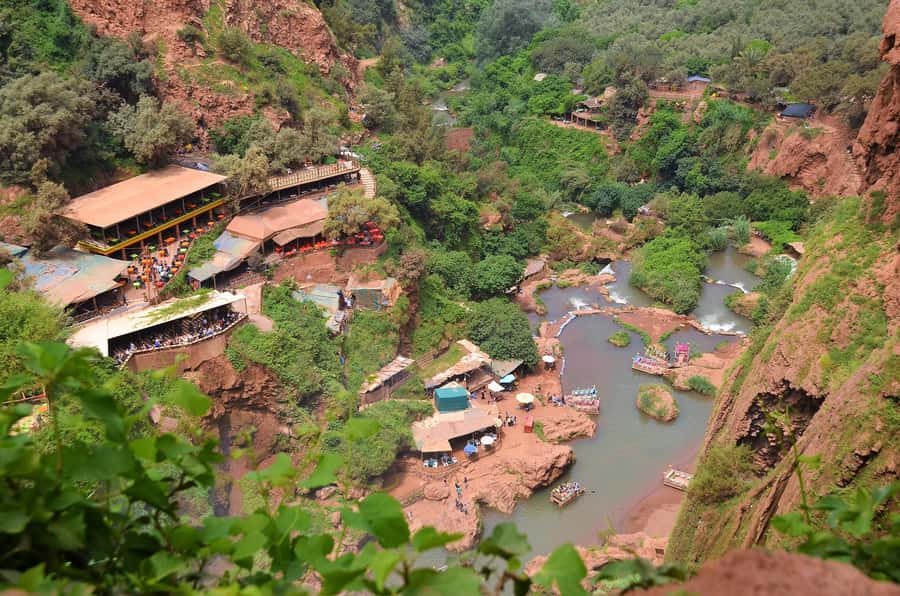 Day Trip To Ouzoud Waterfalls & Boat Ride From Marrakech - The early departure and the road east