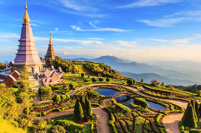 Doi Inthanon National Park, Waterfall & Royal Project Day Tour From Chiang Mai - Wachirathan Falls brings the drama early
