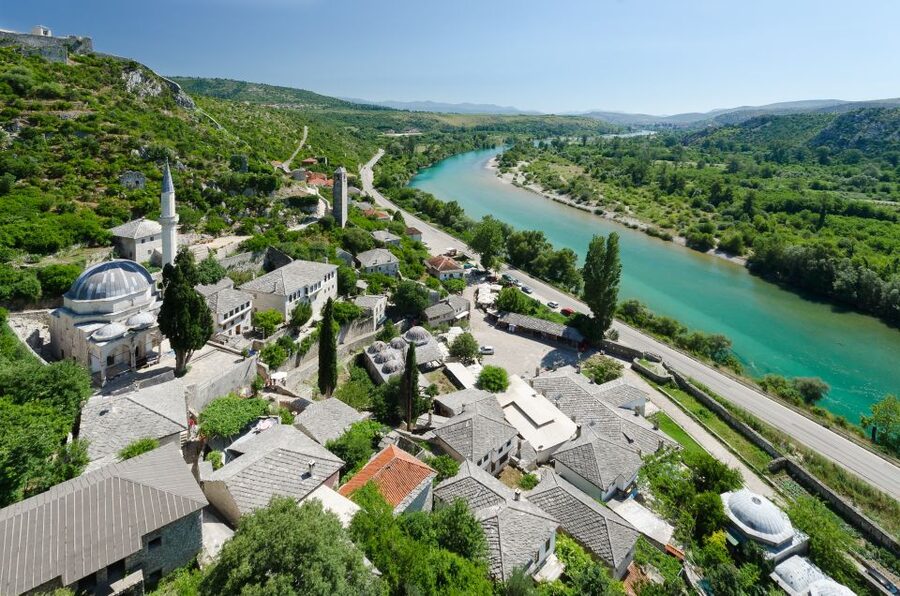 Dubrovnik: Kravica Waterfalls, Mostar and Pocitelj Day Trip - The guide makes the long road worthwhile