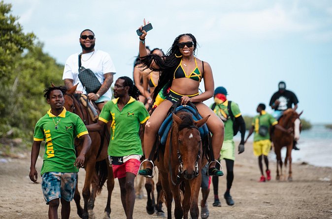 Dunn's River Falls and Horseback Riding Adventure Ocho Rios Ja - Transport, group size, and practical planning