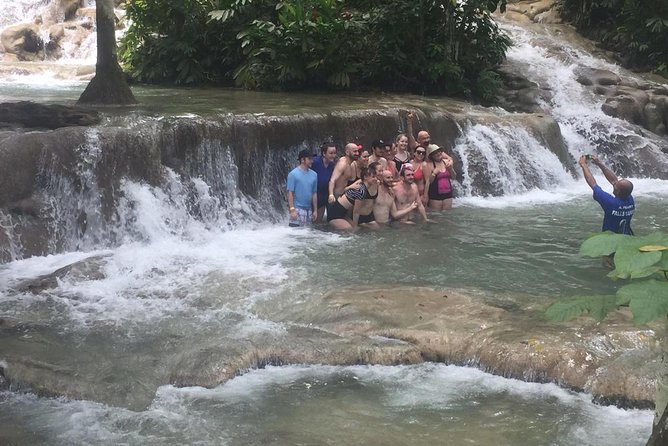 Dunn's River Falls and Tubing Combo Tour from Ocho Rios - What the private transport adds